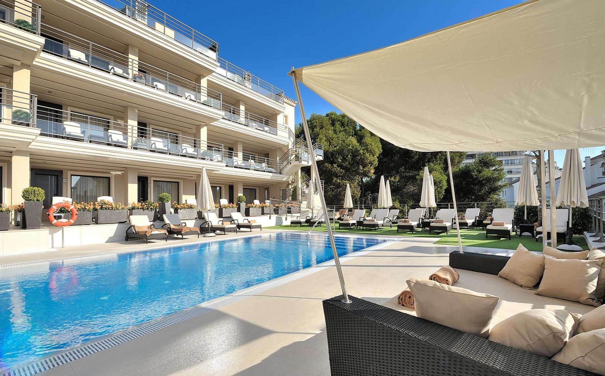 Отель Vincci Seleccion Aleysa Бенальмадена Экстерьер фото Hotel