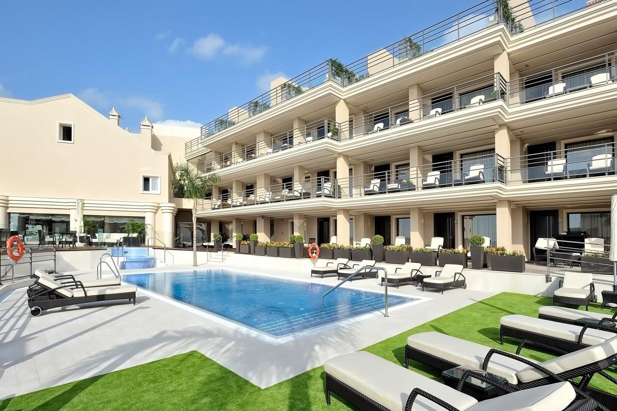 Отель Vincci Seleccion Aleysa Бенальмадена Экстерьер фото Hotel